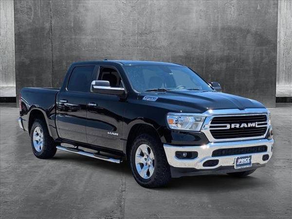 Ram 1500 4x4 4WD Certificado 2020 Camión Dodge Big Horn Cabina Doble - $34,699 (Llame *(661) 299-7543* para Confirmar Disponibilidad al Instante)63616026387585122