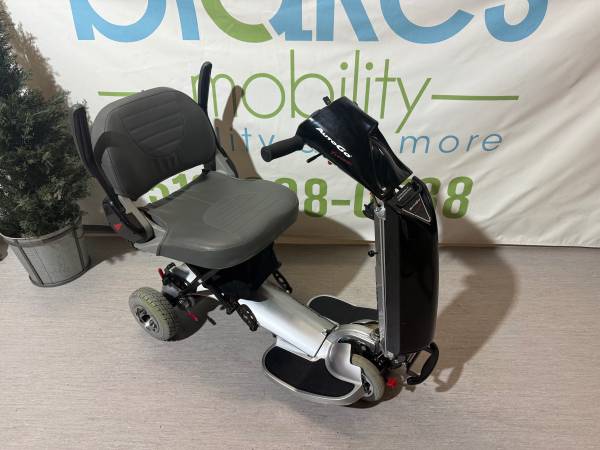 Auto Go Vision Scooter by Rascal – Classic American-Made Mobility Scoo 1