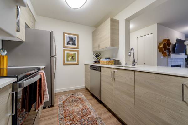 $1,825 / 2br - 921ft2 - Two Bedroom Two Bath ~ Available for Move in NOW!🤩🤩🤩 (Puyallup, Tacoma, Sumner, Fife, Edgewood, Milton)64031309624066123