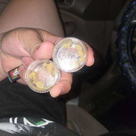 Wax for sale (El monte)63870036970371122