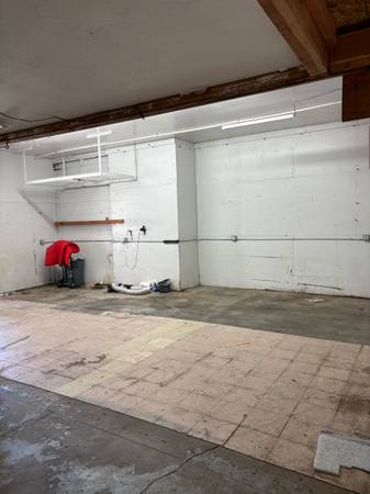 $1,600 / 1000ft2 - Work shop (Santa Cruz)63657896200449121