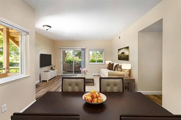 Dishwasher, Close to ACE Train (Vasco Road Station) 1