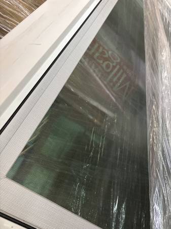 Vinyl front Flinch, windows $250 1