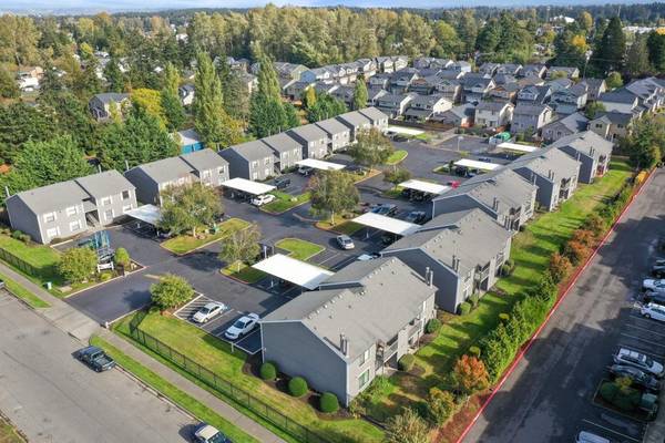 $1,650 / 2br - 970ft2 - Join Our Waitlist, Full Size Washer and Dryer, On-Site Management63934419920259124