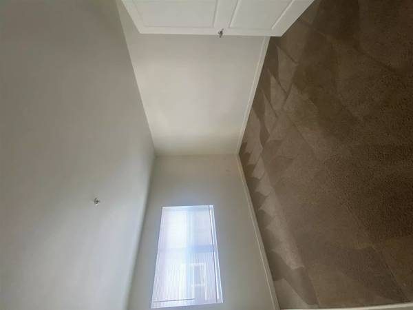 $1,550 / 2br - 938ft2 - Rent a 938 sqft 2 bed / 2 bath with washer & dryer! (Vancouver)63777227398019120