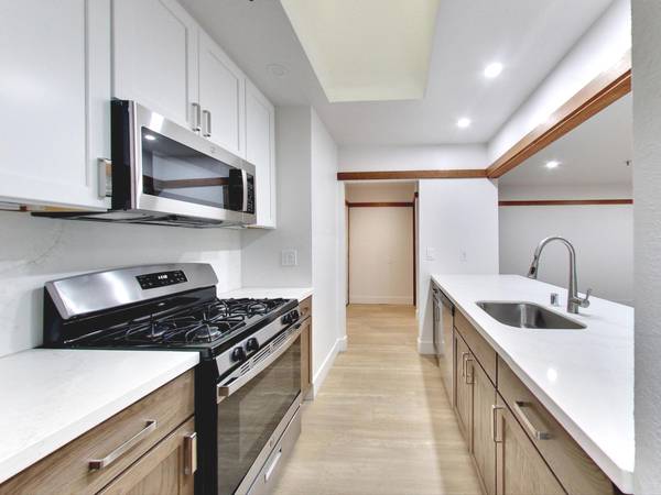 $2,783 / 2br - 900ft2 - Pool and Spa, direct access to Napa River, Air Conditioning (napa county)64011484209410122