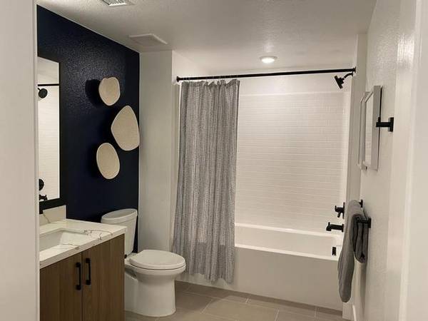 $4,565 / 2br - 1068ft2 - ¡Venga a ver de qué se trata todo esto... The Lofts tiene disponibilidad! (Carlsbad Village, Encinitas, Oceanside)63865483780483123