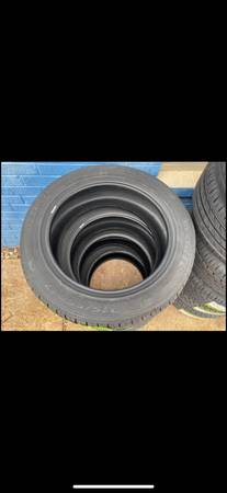 215/55zr17 Delinte DH2 - $360 (Troutman)62970104325891123