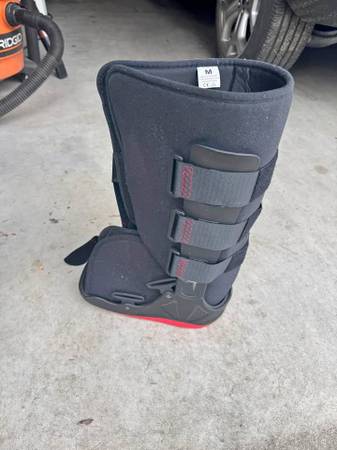 Foot And Ankle Brace Walker Fracture Boot – Premium Walking Boot For F 1
