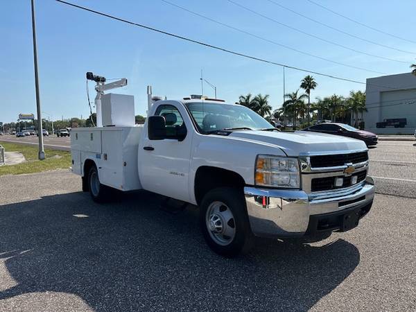 2010 CHEVROLET SILVERADO 3500HD V8 6.0 LITER SERVICE UTILITY TRUCK - $13,900 (40081 US HWY 19 N TARPON SPRINGS, FL 34689)63443805335041124