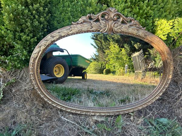Mirror vintage looking 1
