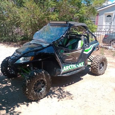 2012 ARCTIC CAT V-TWIN 1000CC HI OUTPUT - $7,50063471399645059121