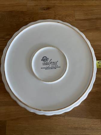 Juego de repostería (platos para tarta y quiche + pesos para tarta) - $20 (Harlem / Morningside)63471465945475122