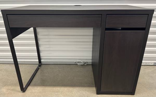 Used IKEA MICKE Black/Brown Desk With 2 Drawers & 2 Shelves 1