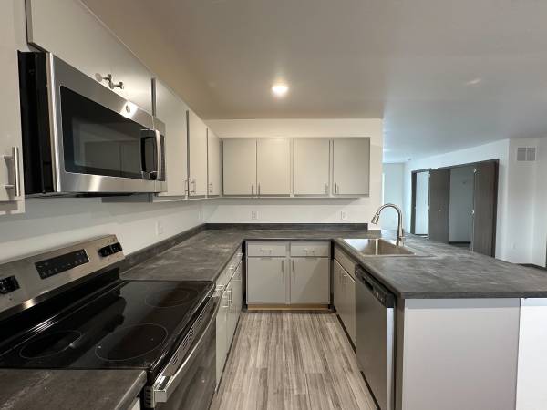 BRAND NEW 2 BEDROOM APARTMENTS 1