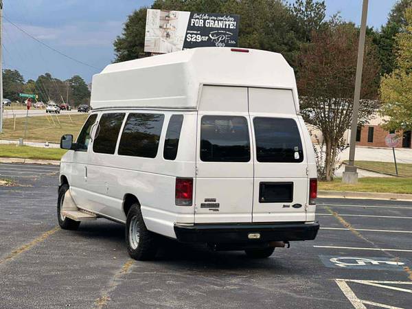 2011 Ford Econoline e350 super - Photo 3