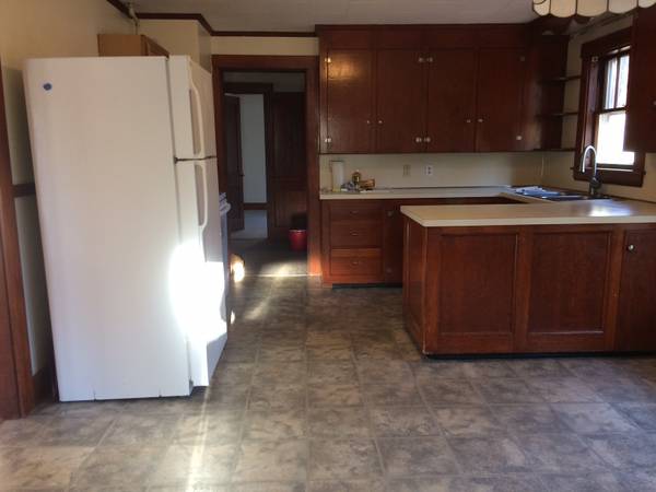 $1,850 / 2br - 1000ft2 - $1,850 Owner Occupied Duplex 2 BR First floor 1,000 sq ft (Rochester)63656244981763122