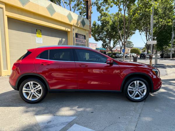 2015 Mercedes Benz GLA250 - $9,900 (san leandro)63469763407361123
