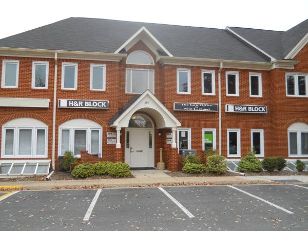 $2,200 / 1286ft2 - Prime top floor office with stunning views in Herndon - $2,200 (Herndon)63896155315843120