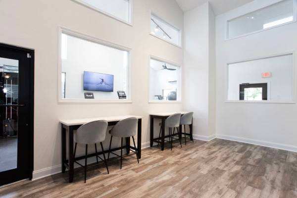 Dishwasher, Electronic Thermostat, Online Resident Portal 1