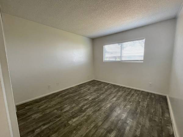 $2,167 / 2br - 635ft2 - Gestión en el lugar, transporte público, listo para cable (Makakilo)63686672744705124