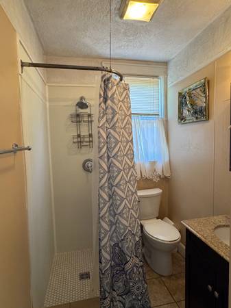 $995 / 1br - In the Heart of Oil & Gas Country (Clarksburg, WV)64010834576001121