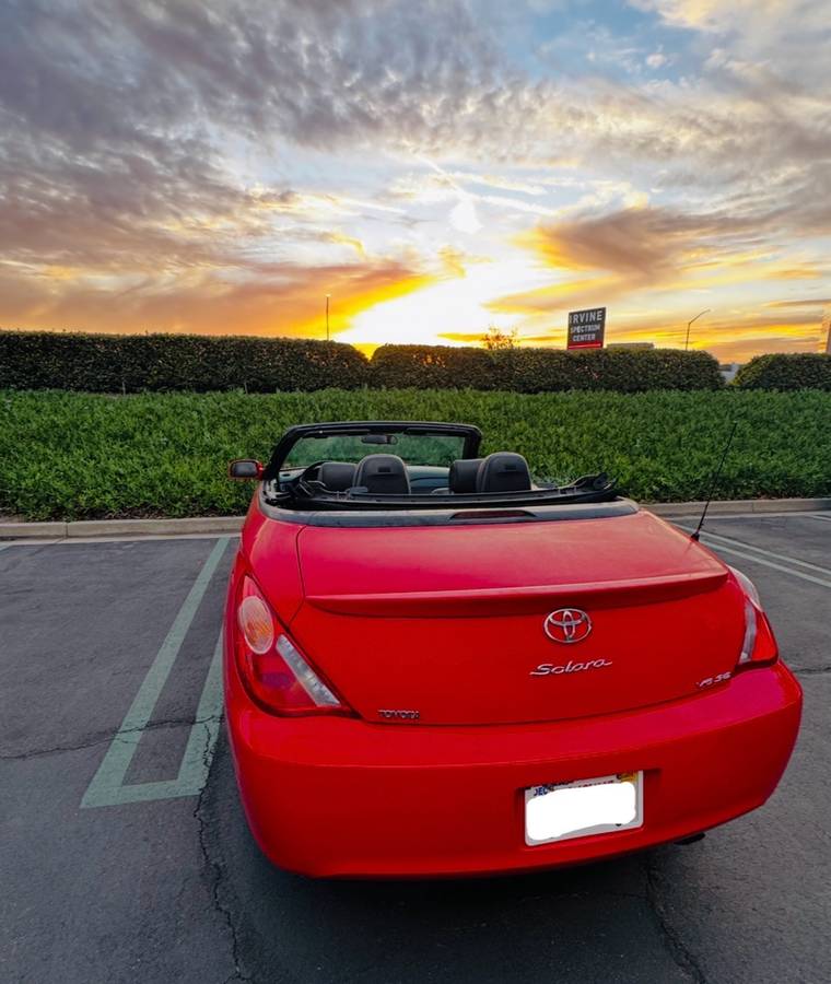 Toyota Camry Solara SE V6 – Clean Title – Runs Excellent