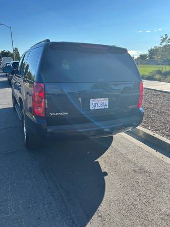 2007 GMC Yukon 4WD, título limpio, 125 mil millas originales - $7.950 (Dublin / Pleasanton / Livermore)63438520176259123