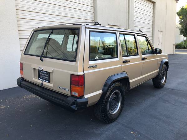 Jeep Cherokee 4x4 del 1989. ¡Excelente estado! Pocos kilómetros recorridos. - $9.495 (Dublín / Pleasanton / Livermore)63471009814019123