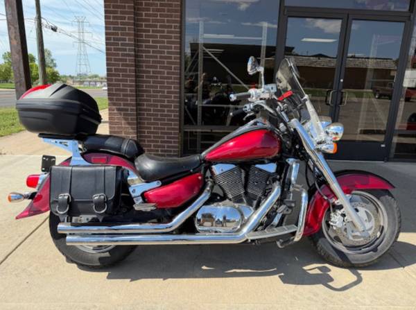 2008 Suzuki VL1500K8 C90 BOULEVARD - LOW miles, luggage 1