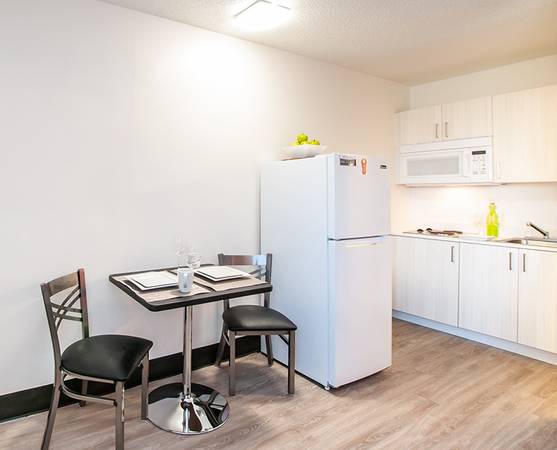 $338 / 314 pies² - Estudio 1/BA, cocina completa, servicios públicos gratuitos63314311088771124
