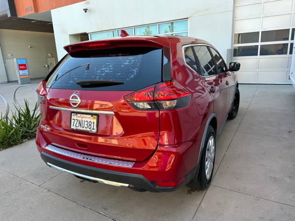 2017 Nissan Rogue S - $7,850 (North Hollywood)63470045875969123