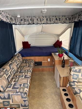 2008 Jayco Jay Series 1206 Pop-up camper with slide, toilet, shower - $6,000 (Poway)63471473009665124