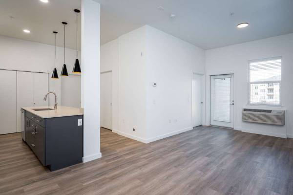 $2,185 / 2br - 995ft2 - You'll love your new home! Check out our 2 BR. (Oregon City - Clackamas Community College)63820795873409124