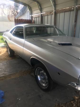 1972 Dodge Challenger 1