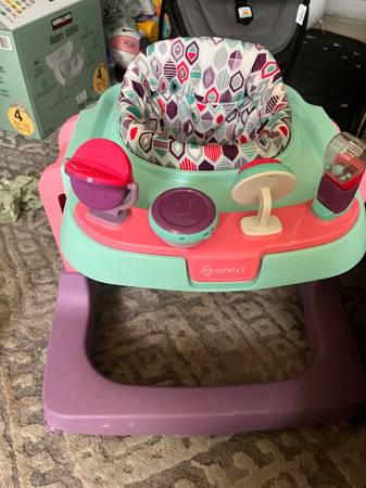 Baby walker 1