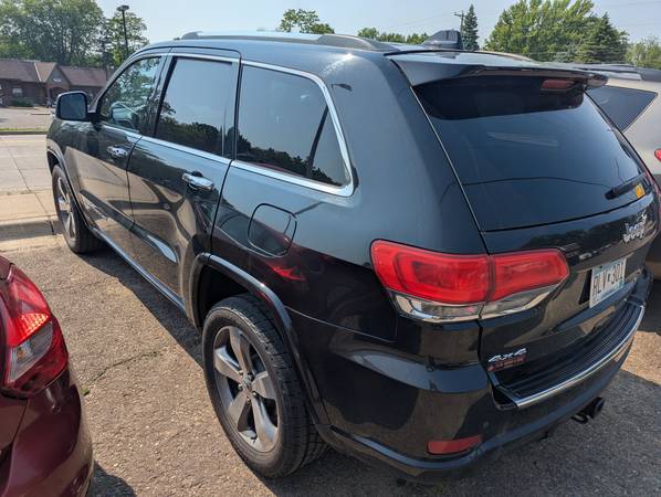 2014 Jeep Grand Cherokee edición Overland AWD - $9,999 (Stacy)63481311890563124