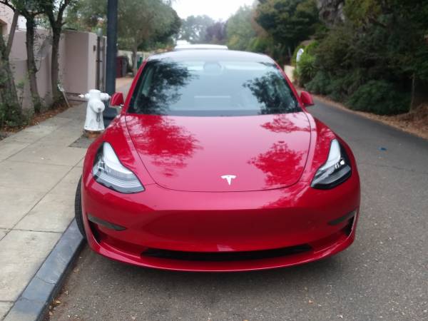 TESLA - Model 3 - 2020 - $29,000 (alameda)63470894898945123