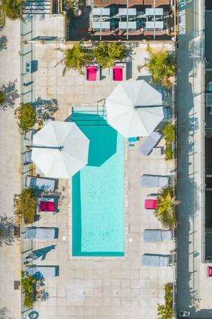 $3,795 / 1br - 987ft2 - Refrigerator, Rooftop Pool, Cable Ready (111 N Louise St, Glendale, CA)63701092557057121