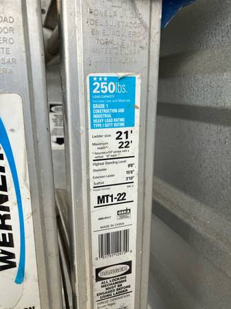 Werner 22’ multi positionable job site ladder 1