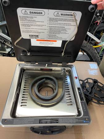 Kenton dual fuel alcohol burner from a Ranger Tug 1