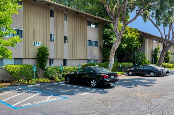 $2,710 / 590ft2 - High-speed Internet Access, Granite Countertops, BBQ (palo alto)63806889724803123