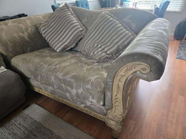 FREE  Real wood sofa, loveseat, coffee table, bed FREE 1