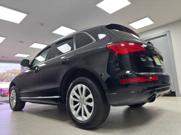 2016 Audi Q5 quattro 4dr 2.0T Premium Plus - $13,995 (Streamwood, IL)63618953389953124