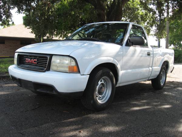 2001 GMC SONOMA/S10 PICKUP TRUCK LOW MILES !! - $4,800 (New Port Richey)63443649589379122