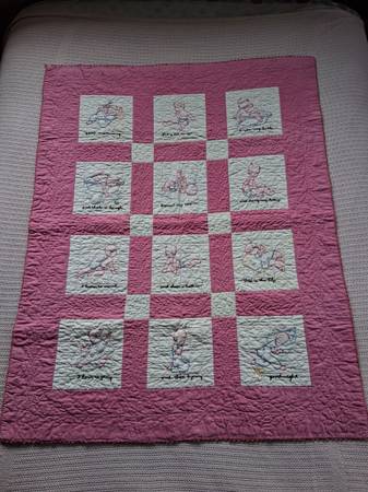 QUILTED CRIB BLANKET HANDSTITCHED 1