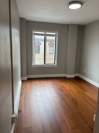 $1,225 / 1br - UPDATED APARTMENT with 1 Month FREE Rent 3rd Floor (Wenatchee)63922932870658122