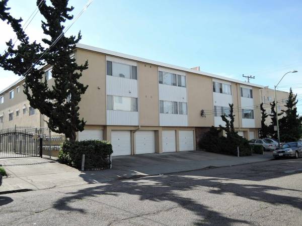 $1,695 / 1br - Pisos de madera, Lavavajillas, Estacionamiento en garaje, Cerca de Lake Merritt (oakland lake merritt / grand)63861100222081120