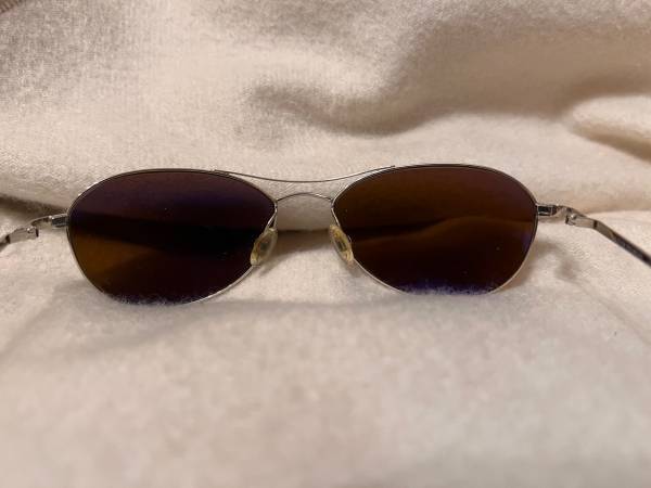 Oliver People's Sunglasses Aero - $140 (Westwood Los Angeles CA)63471427968003121