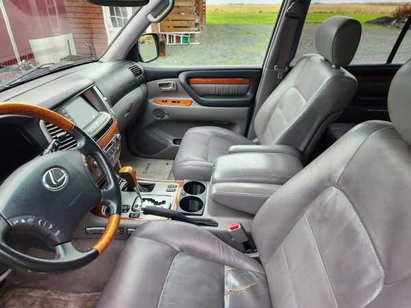 2005 Lexus LX470/landcruiser  148k - $18,00063624357923459124